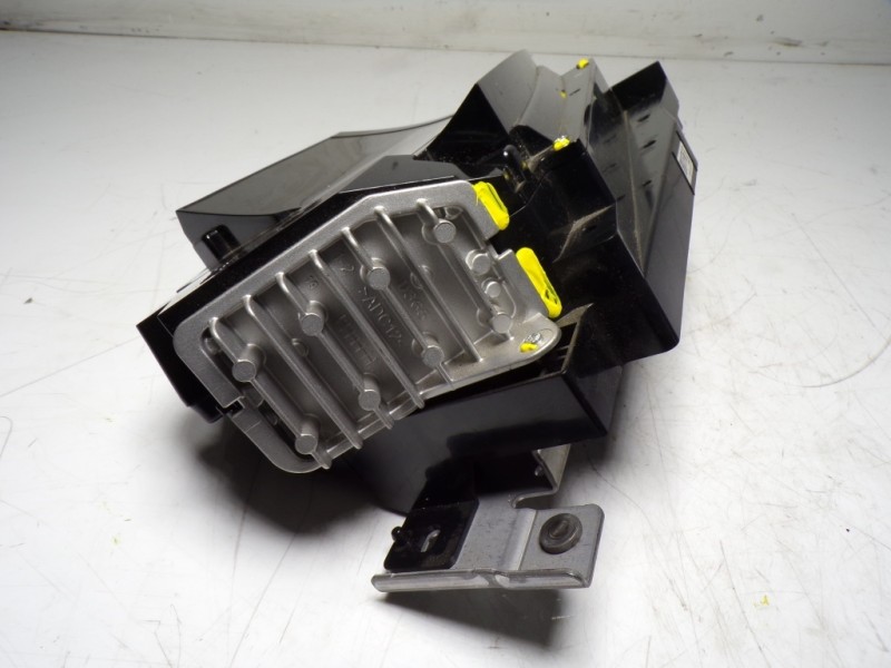 Recambio de cuadro instrumentos para mazda cx-30 1.8 diesel referencia OEM IAM  50707074 