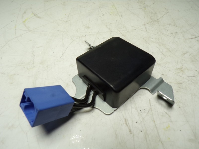 Recambio de modulo electronico para mazda cx-30 1.8 diesel referencia OEM IAM  BDMD66T30 