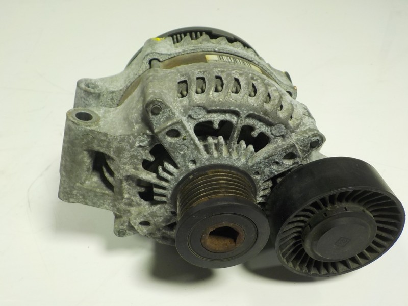 Recambio de alternador para bmw serie 3 berlina (e90) 320i referencia OEM IAM  7550468 