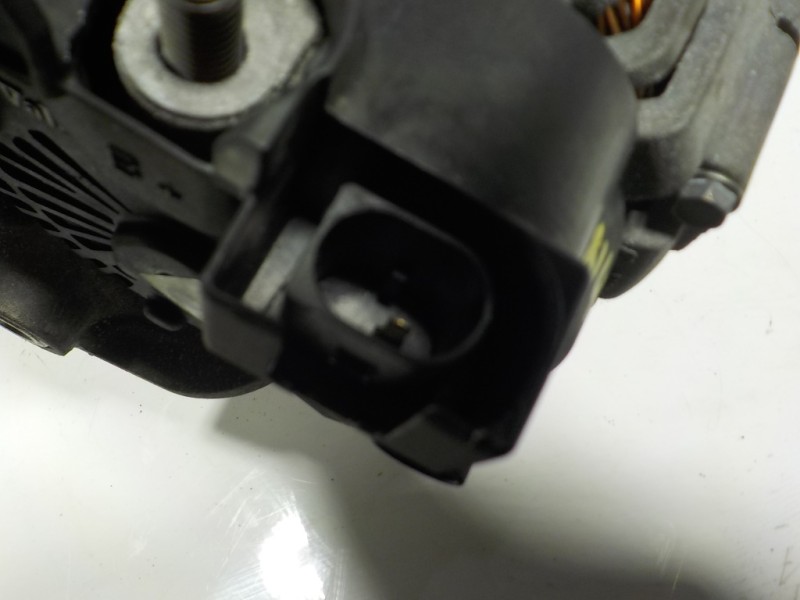 Recambio de alternador para bmw mini countryman (r60) 2.0 turbodiesel cat referencia OEM IAM  7823291 