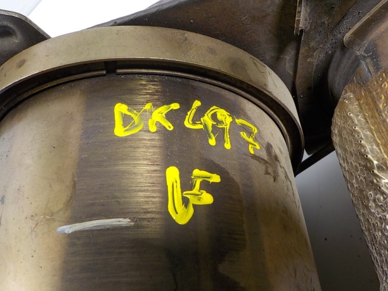 Recambio de catalizador para seat leon (5f1) 1.6 tdi referencia OEM IAM 04L131648RX 04L131723K 