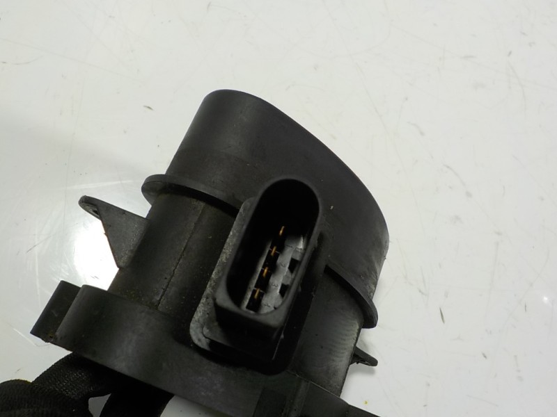Recambio de caudalimetro para bmw x5 (e70) xdrive30d referencia OEM IAM  77887440 