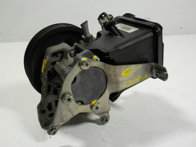 Recambio de bomba direccion para bmw x5 (e70) xdrive30d referencia OEM IAM  7693974101 