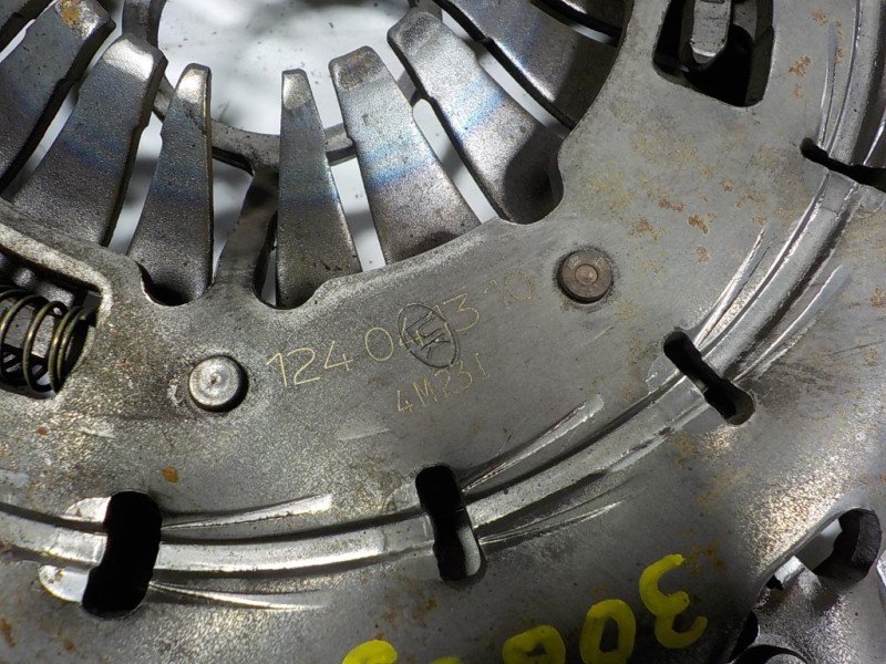 Recambio de kit embrague para bmw x5 (e70) xdrive30d referencia OEM IAM  124041310 