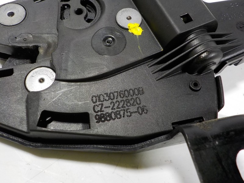 Recambio de cerradura capot para bmw serie x5 (g05) xdrive 30d referencia OEM IAM 51237347409 988087506 