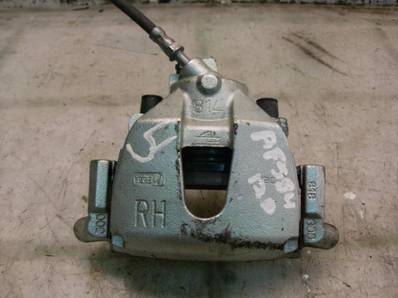 Recambio de pinza freno delantera derecha para ford focus berlina (cap) ghia referencia OEM IAM   