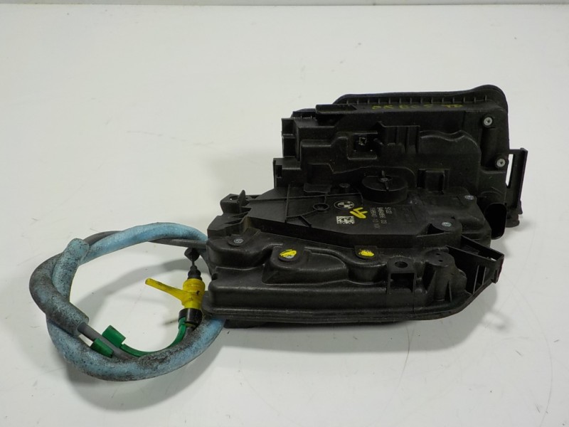 Recambio de cerradura puerta trasera derecha para bmw serie x5 (g05) xdrive 30d referencia OEM IAM 51229464886 5122946488603 