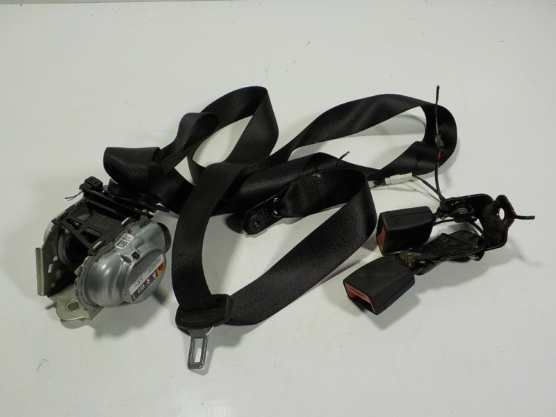 Recambio de cinturon seguridad trasero derecho para bmw serie x5 (g05) xdrive 30d referencia OEM IAM 72117497592 749759208 