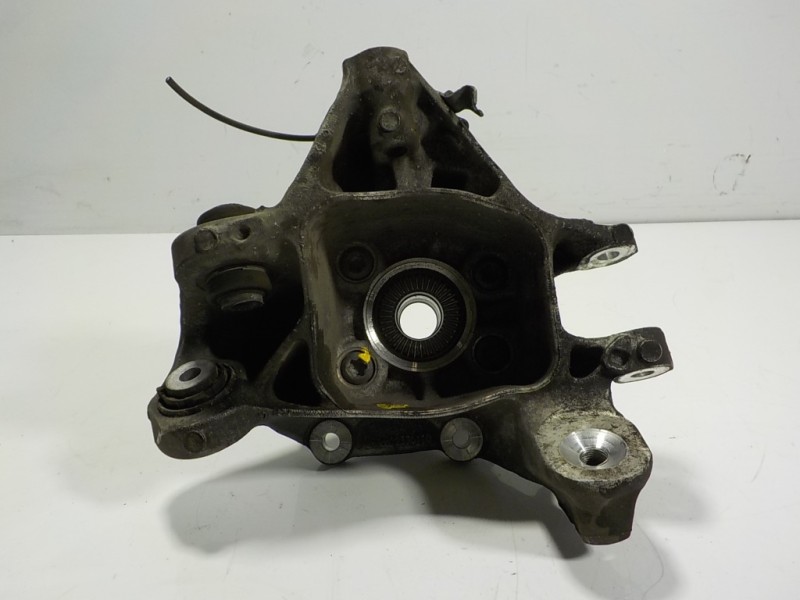 Recambio de mangueta trasera izquierda para bmw serie x5 (g05) xdrive 30d referencia OEM IAM 33306876651 687665303 33406893687