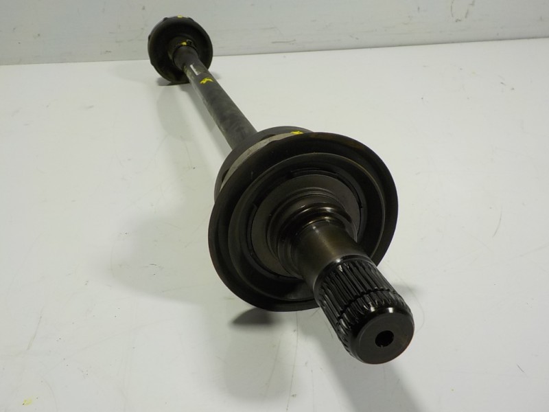 Recambio de transmision trasera izquierda para bmw serie x5 (g05) xdrive 30d referencia OEM IAM 33208699695 848751301 