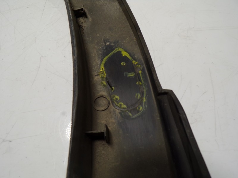 Recambio de aletin trasero izquierdo para renault kadjar 1.6 dci diesel fap energy referencia OEM IAM 788752684R  