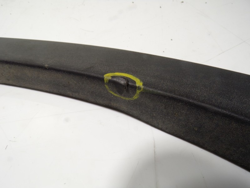 Recambio de aletin trasero izquierdo para renault kadjar 1.6 dci diesel fap energy referencia OEM IAM 788752684R  