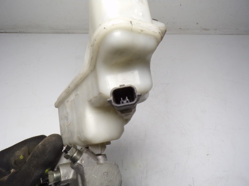 Recambio de bomba freno para renault kadjar 1.6 dci diesel fap energy referencia OEM IAM 460116191R 0204790171 