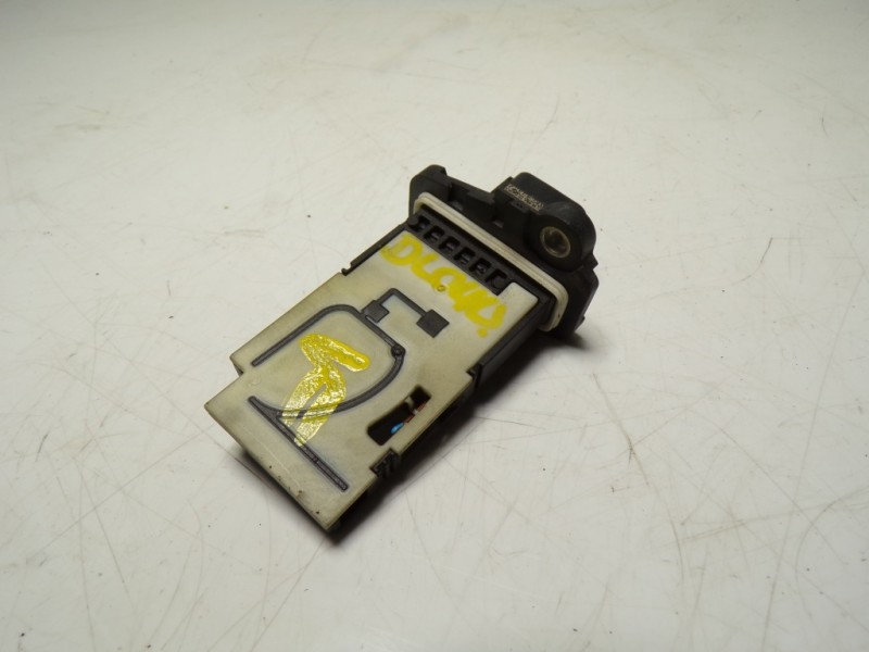 Recambio de caudalimetro para renault kadjar 1.6 dci diesel fap energy referencia OEM IAM 226807131R H8201267959 