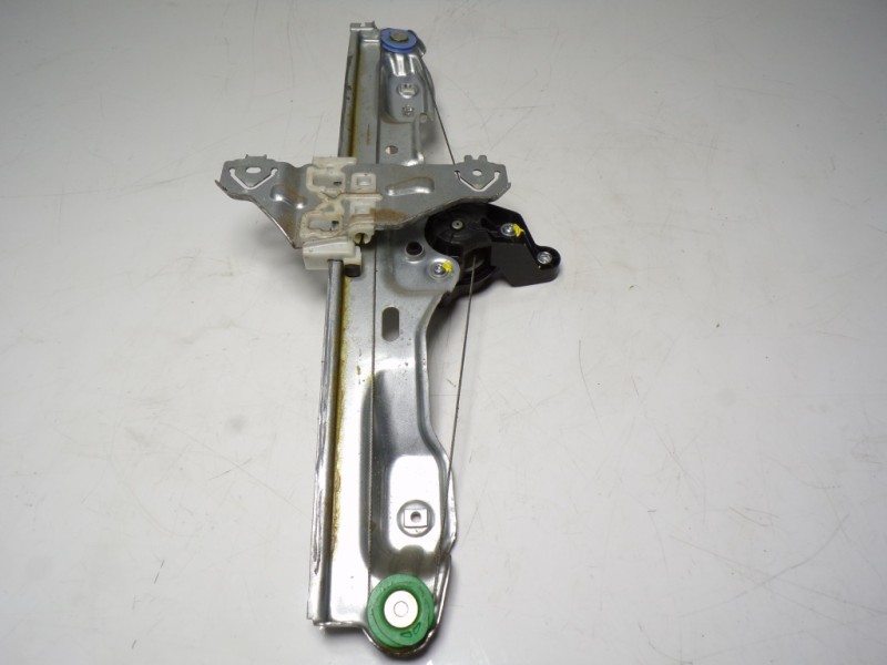 Recambio de elevalunas trasero derecho para renault kadjar 1.6 dci diesel fap energy referencia OEM IAM 827004EA0A 827004EA0A 