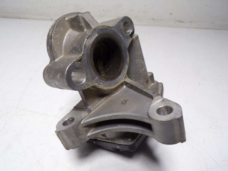 Recambio de valvula egr para renault kadjar 1.6 dci diesel fap energy referencia OEM IAM 147100789R H8201068965 