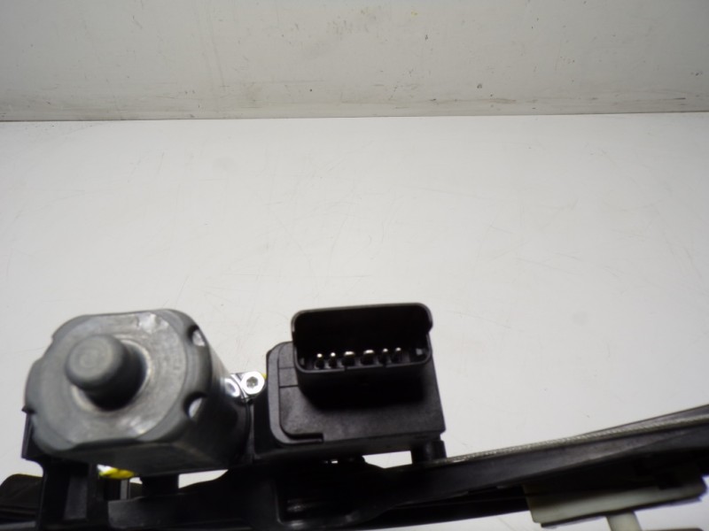 Recambio de elevalunas delantero izquierdo para opel grandland x 1.5 cdti dpf referencia OEM IAM 9815404280 9830320880 