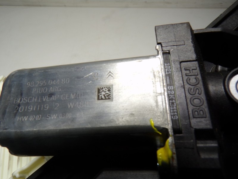 Recambio de elevalunas trasero izquierdo para opel grandland x 1.5 cdti dpf referencia OEM IAM 9815403880 9830320580 