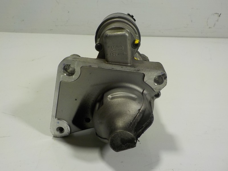 Recambio de motor arranque para opel grandland x 1.5 cdti dpf referencia OEM IAM 9825233080 9832577880 