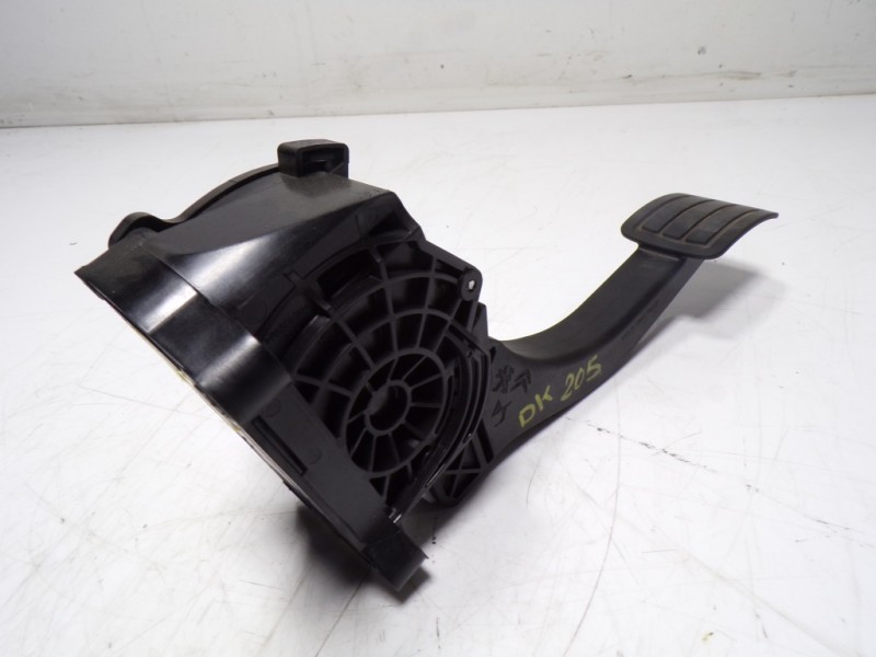 Recambio de potenciometro pedal para opel grandland x 1.5 cdti dpf referencia OEM IAM 9674829180 9674829180 