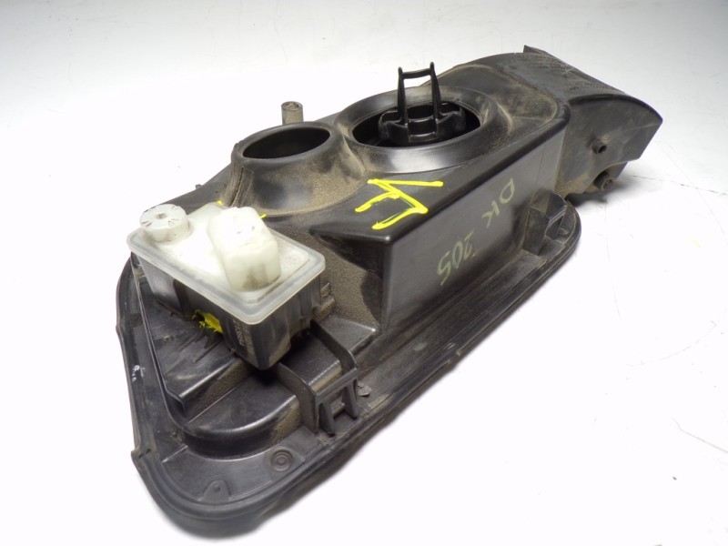 Recambio de tapa combustible para opel grandland x 1.5 cdti dpf referencia OEM IAM YP00011080 YP00010880 