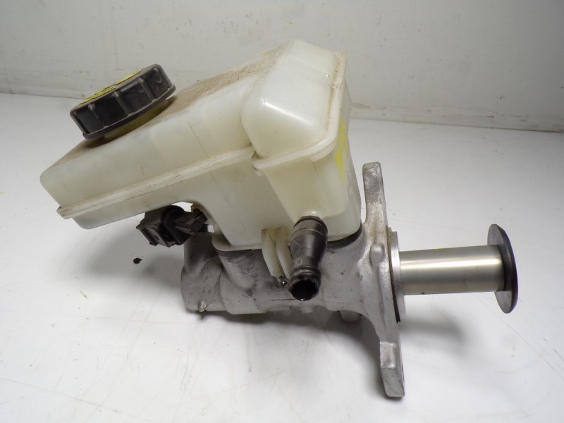 Recambio de bomba freno para volkswagen touran (5t1) 2.0 tdi referencia OEM IAM 5Q1614019ACREP 5Q1611301C 