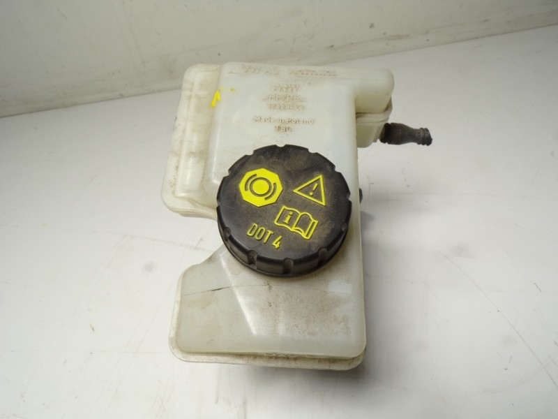 Recambio de bomba freno para volkswagen touran (5t1) 2.0 tdi referencia OEM IAM 5Q1614019ACREP 5Q1611301C 