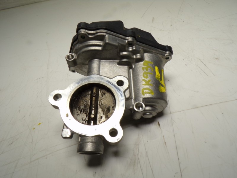 Recambio de caja mariposa para volkswagen touran (5t1) 2.0 tdi referencia OEM IAM 04L128063AA 04L131501M 