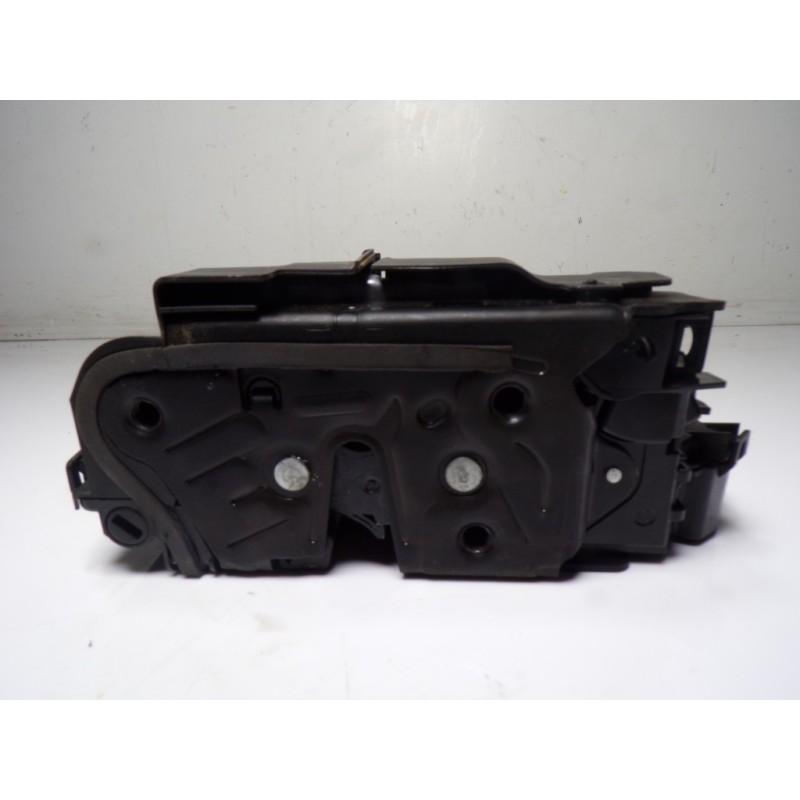 Recambio de cerradura puerta delantera derecha para volkswagen touran (5t1) 2.0 tdi referencia OEM IAM 5TB837016C 5TB837016C 