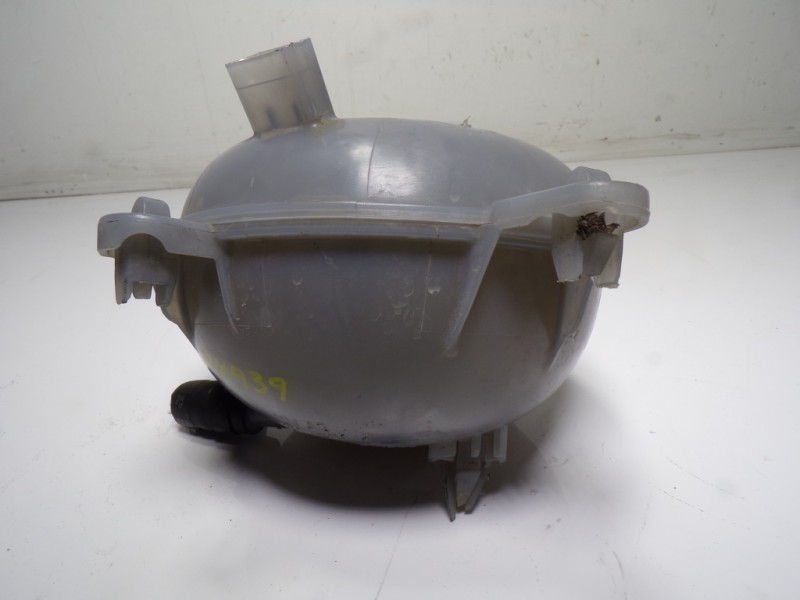 Recambio de deposito expansion para volkswagen touran (5t1) 2.0 tdi referencia OEM IAM 5Q0121407M 5Q0121407AA 