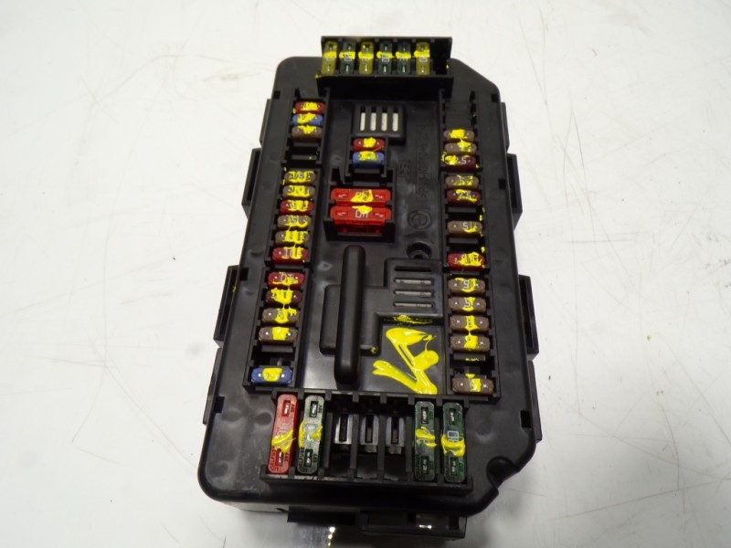 Recambio de caja reles / fusibles para bmw serie 4 cabrio (f33) 2.0 turbodiesel referencia OEM IAM 61149224866 933787901 
