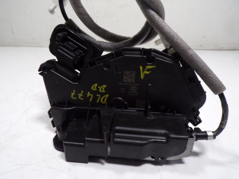 Recambio de cerradura puerta delantera derecha para seat leon sportstourer (kl8) xcellence referencia OEM IAM 5TB837016E 5TB9370