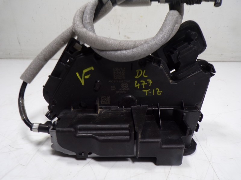 Recambio de cerradura puerta trasera izquierda para seat leon sportstourer (kl8) xcellence referencia OEM IAM 5TA839015L 5TA8390