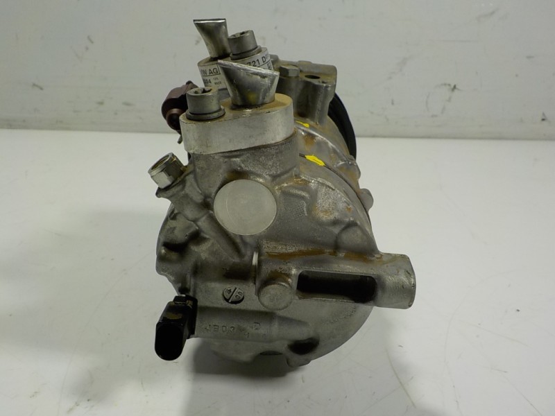 Recambio de compresor aire acondicionado para seat leon sportstourer (kl8) xcellence referencia OEM IAM 5WA816803A 5WA816803A 
