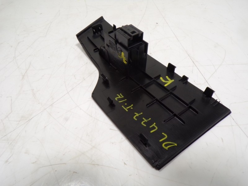 Recambio de mando elevalunas trasero izquierdo para seat leon sportstourer (kl8) xcellence referencia OEM IAM 5G0959855NWZU 5G09