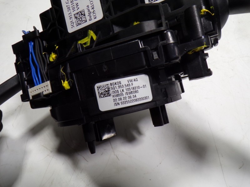 Recambio de mando intermitentes para seat leon sportstourer (kl8) xcellence referencia OEM IAM 5Q1953507GAIGI 5Q1953507GA 