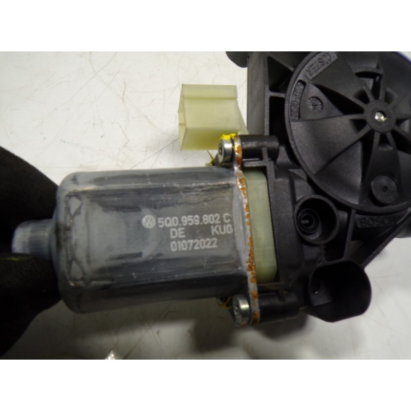 Recambio de motor elevalunas delantero derecho para seat leon sportstourer (kl8) xcellence referencia OEM IAM 5Q0959802C 5Q09598