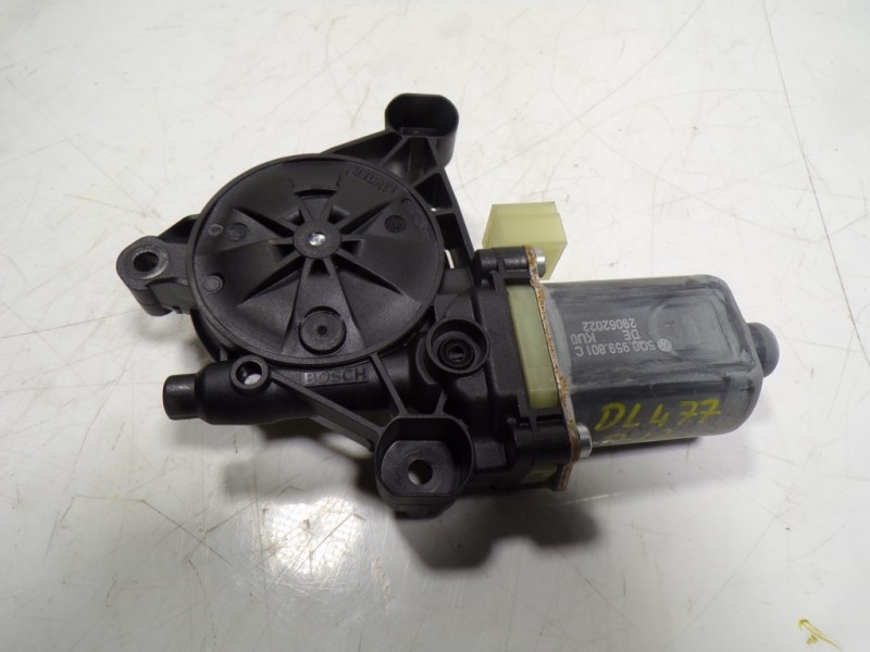 Recambio de motor elevalunas delantero izquierdo para seat leon sportstourer (kl8) xcellence referencia OEM IAM 5Q0959801C 5Q095