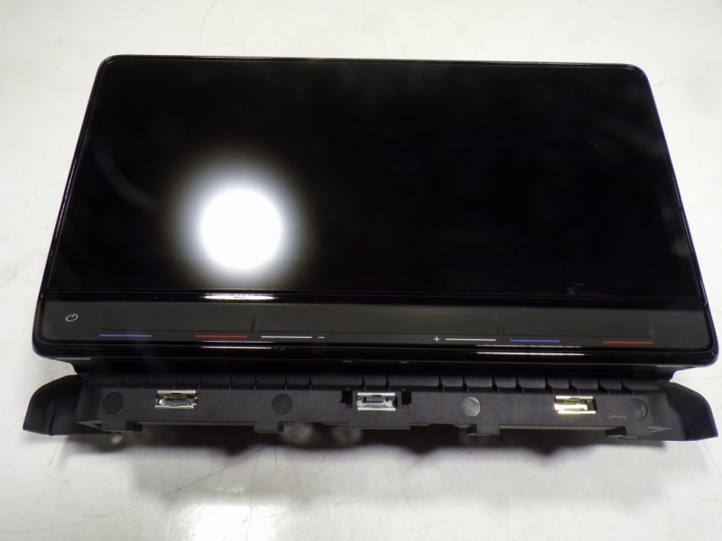 Recambio de pantalla multifuncion para seat leon sportstourer (kl8) xcellence referencia OEM IAM 5FA919605041 5FA919605 