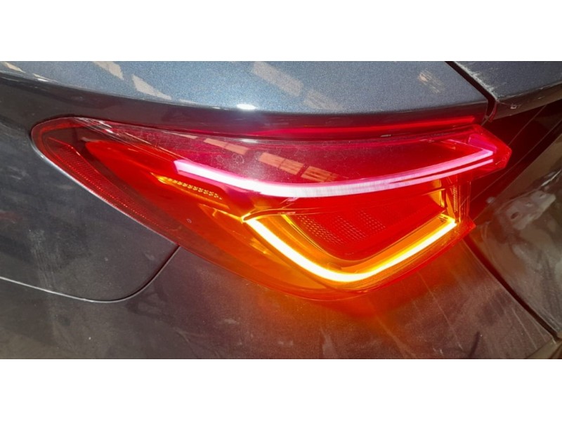 Recambio de piloto trasero izquierdo para seat leon sportstourer (kl8) xcellence referencia OEM IAM 5FA945207G 5FA945207G 