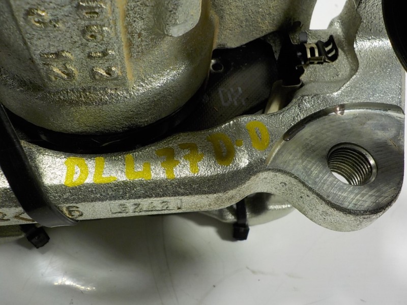 Recambio de pinza freno delantera derecha para seat leon sportstourer (kl8) xcellence referencia OEM IAM 5WA615124 5WA106BE 