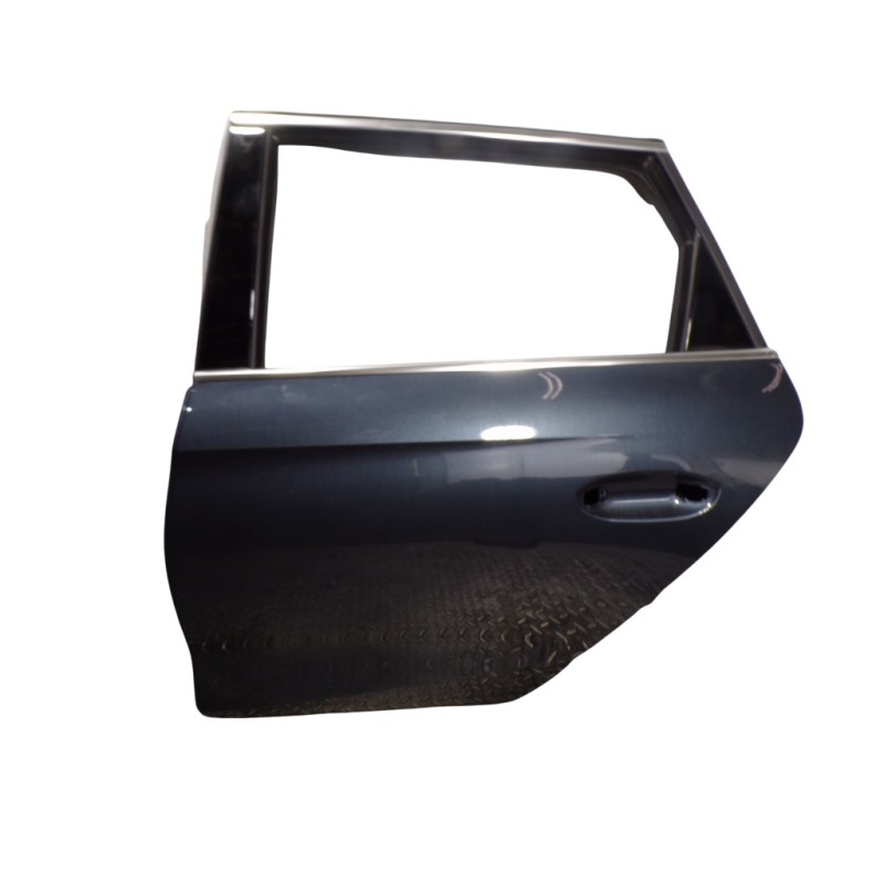 Recambio de puerta trasera izquierda para seat leon sportstourer (kl8) xcellence referencia OEM IAM 5FE833051C  