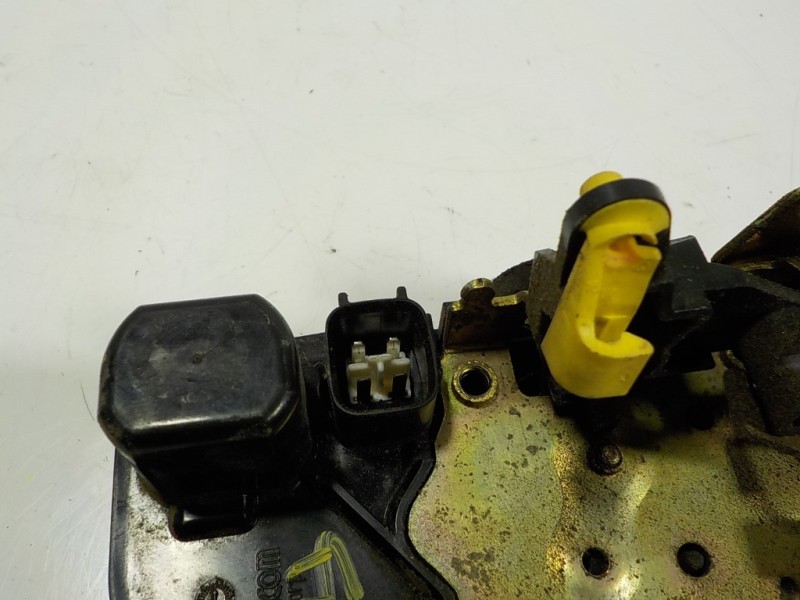 Recambio de cerradura puerta delantera derecha para jeep commander 3.0 v6 crd limited referencia OEM IAM 55396530AC  