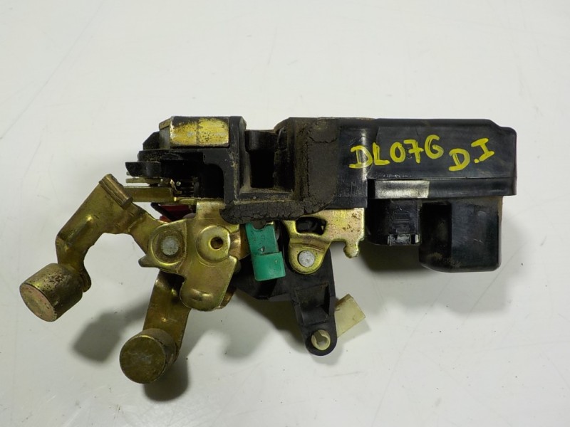 Recambio de cerradura puerta delantera izquierda para jeep commander 3.0 v6 crd limited referencia OEM IAM 55369091AC  