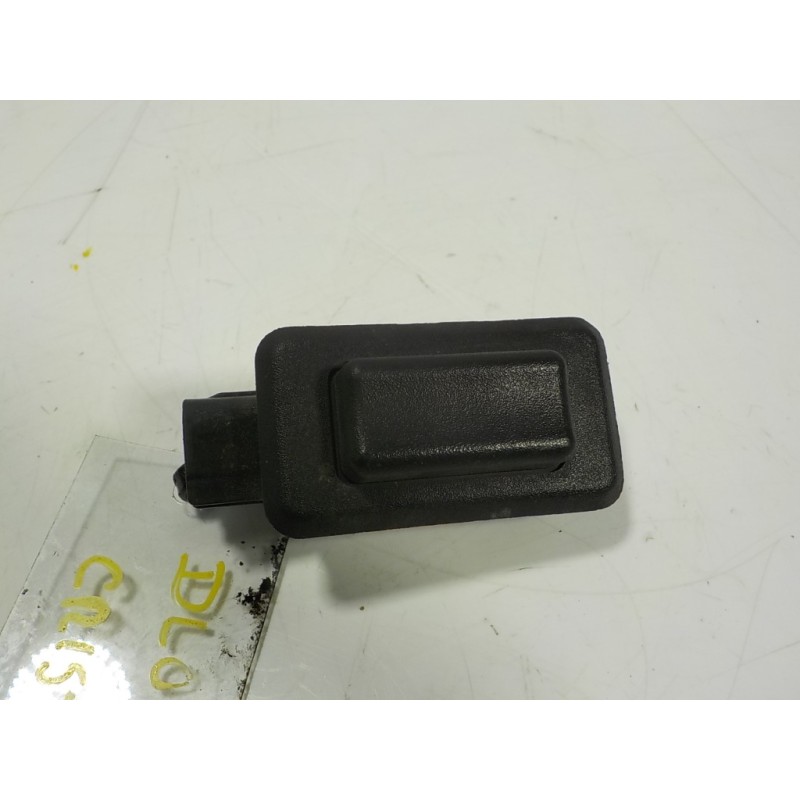 Recambio de maneta porton para jeep commander 3.0 v6 crd limited referencia OEM IAM   