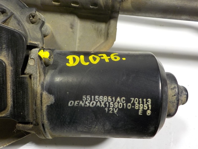 Recambio de motor limpia delantero para jeep commander 3.0 v6 crd limited referencia OEM IAM 55156851AC 55156851AC 