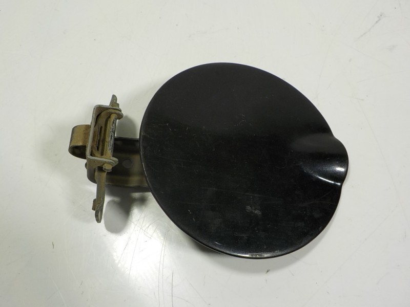 Recambio de tapa combustible para jeep commander 3.0 v6 crd limited referencia OEM IAM   