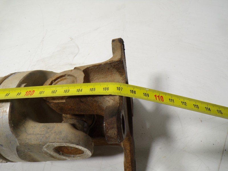 Recambio de transmision central para jeep commander 3.0 v6 crd limited referencia OEM IAM 52853003AE P52853003AF 