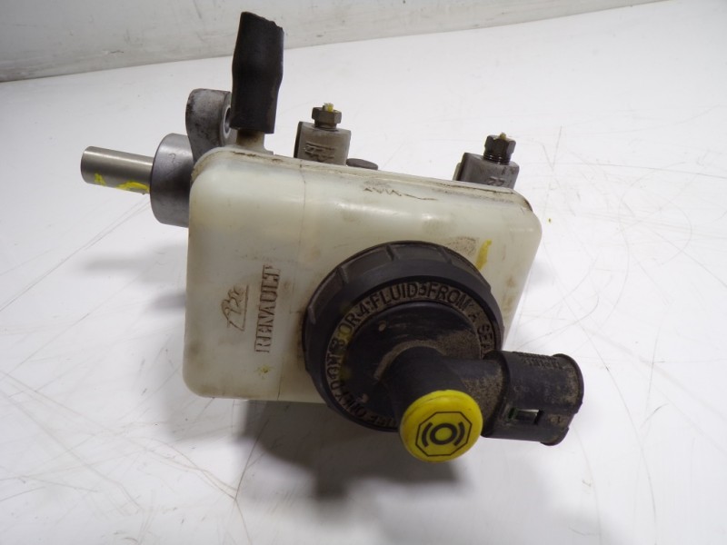 Recambio de bomba freno para dacia duster 1.5 dci diesel fap cat referencia OEM IAM 6001551314 03350890461 