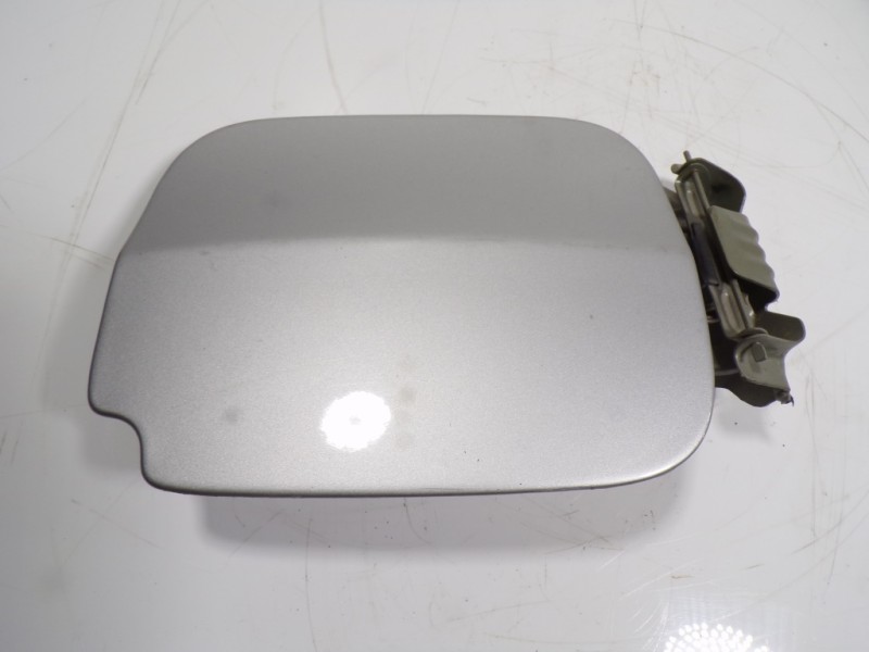 Recambio de tapa combustible para dacia duster 1.5 dci diesel fap cat referencia OEM IAM 788304650R  